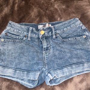 Cute, pretty short, very comfortable